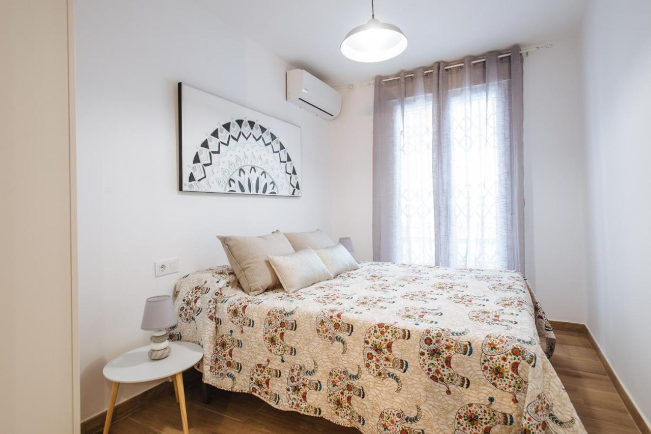 El Apartamento Del Reloj De Sol Sevilla Eksteriør bilde